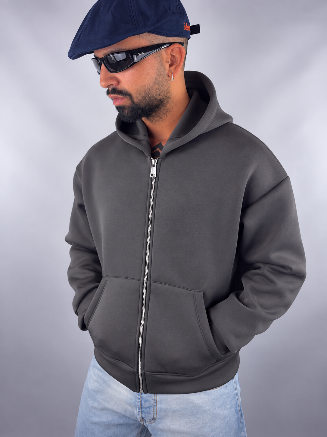 Felpa “Essential Zip” Dark Grey