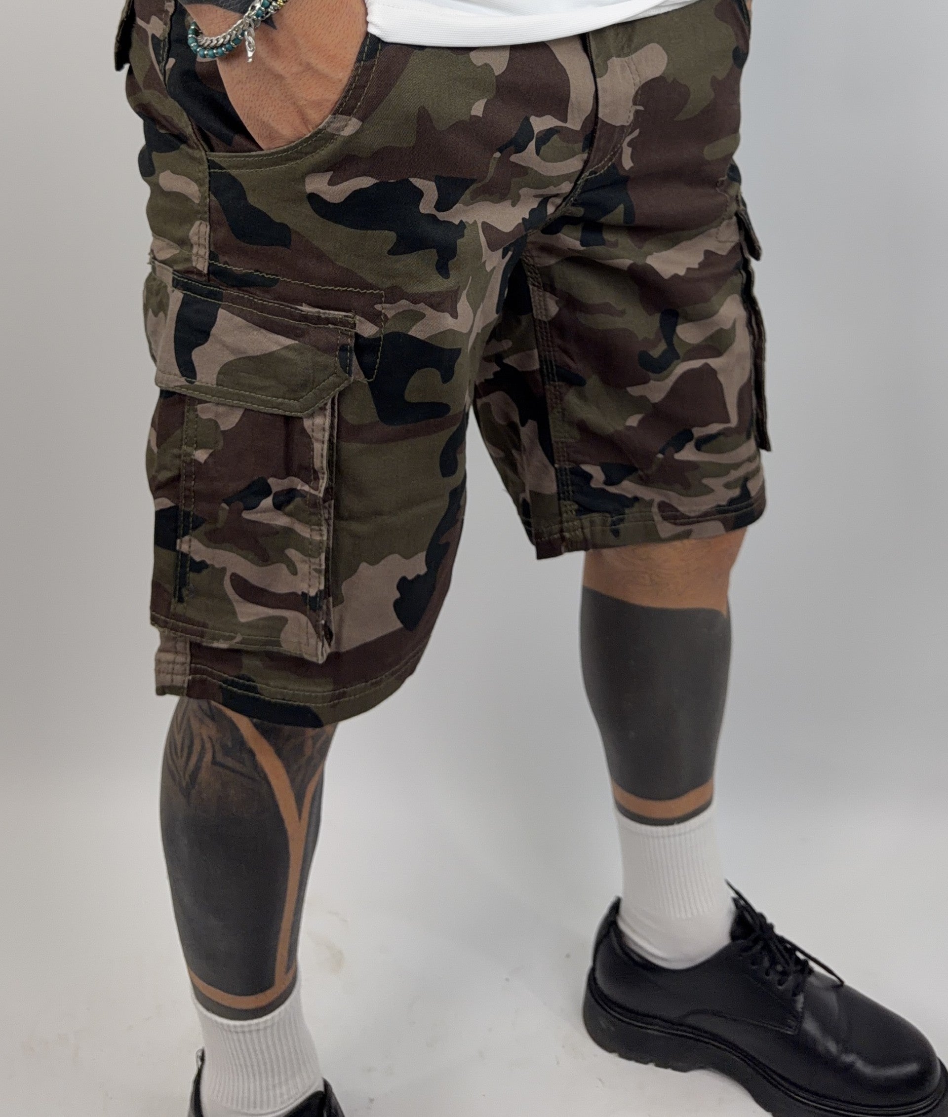 Bermuda Cargo Camouflage Green